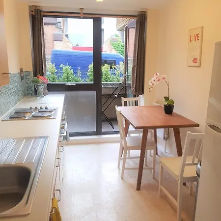 London Harford House Rooms Экстерьер фото